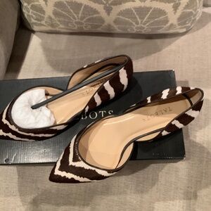 Zebra print brown/ivory  6N flats